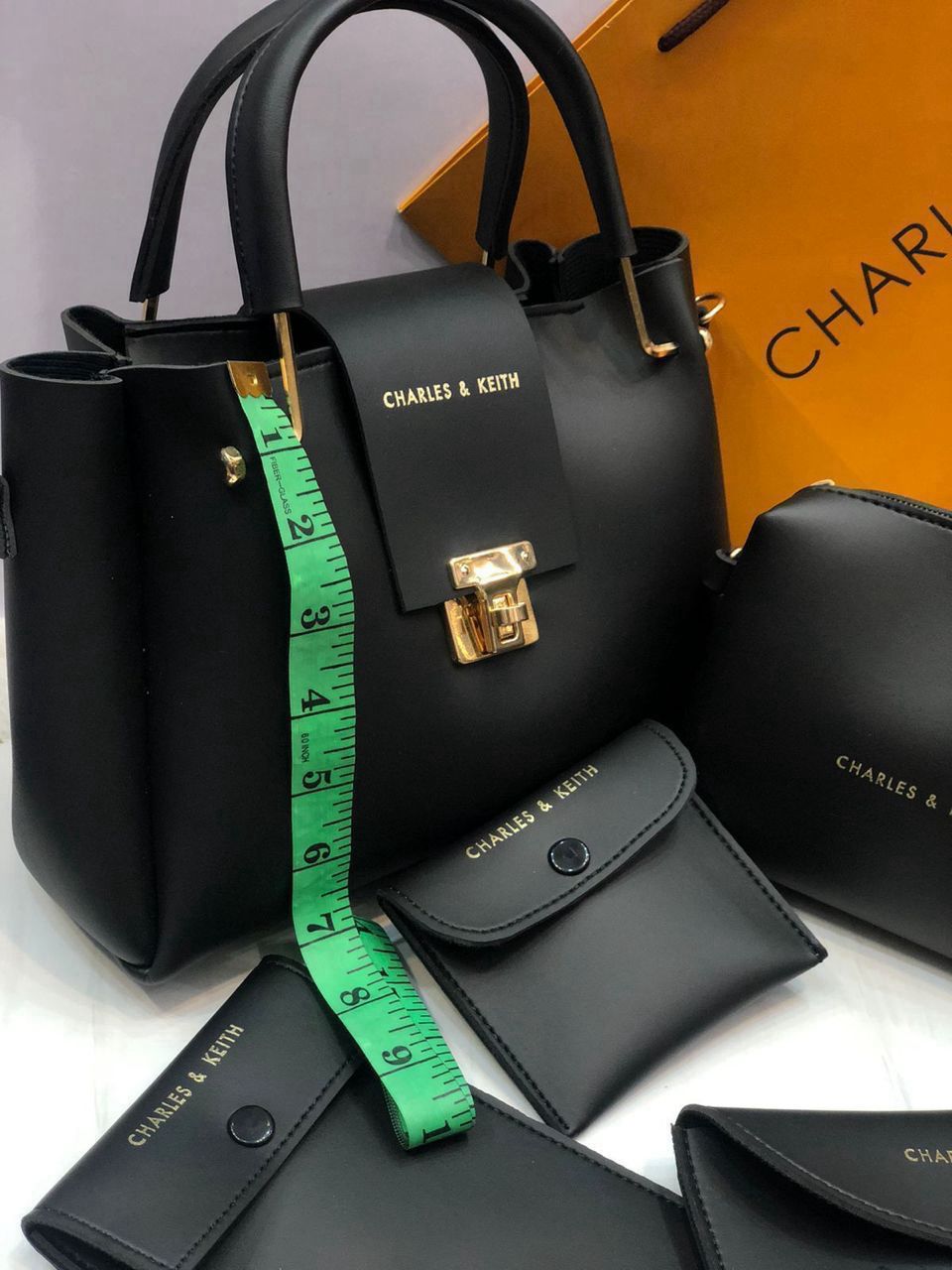 Charles And Kieth 5 Pcs Set Ladies Hand Bag